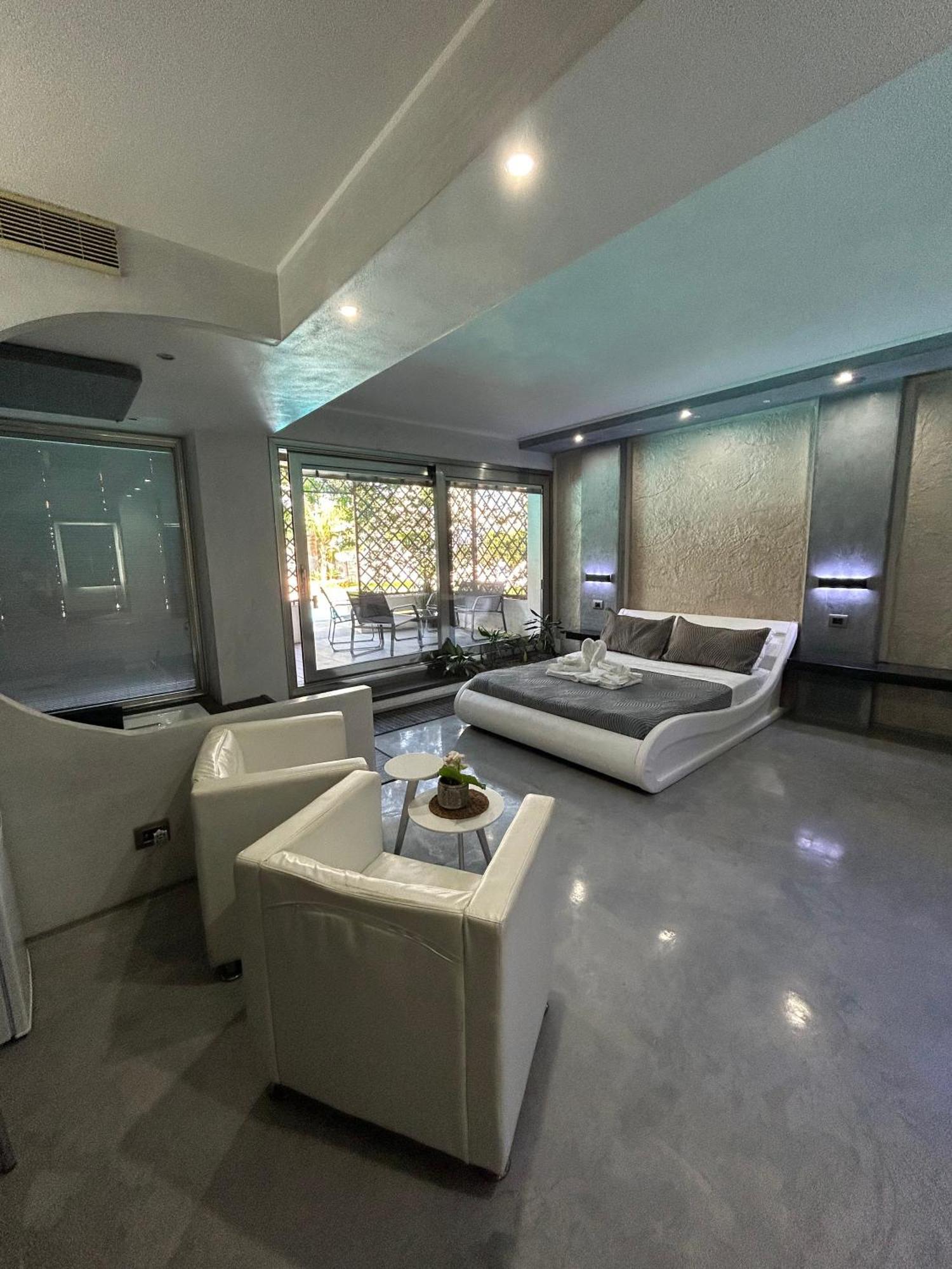 Residence Villa Rosa Dei Venti Чинизи Екстериор снимка