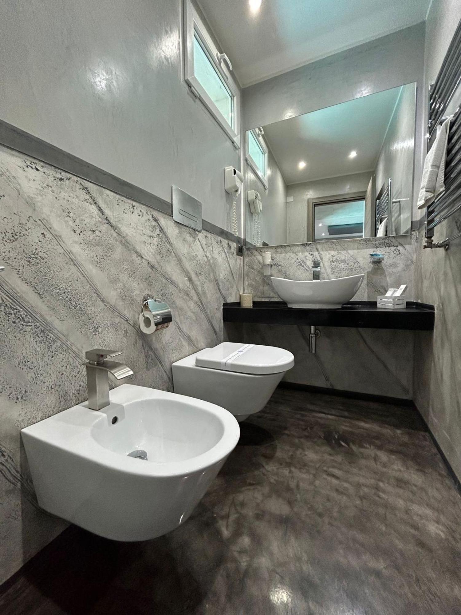 Residence Villa Rosa Dei Venti Чинизи Екстериор снимка